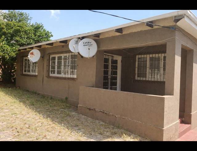 3 BEDROOM HOUSE FOR SALE IN ROSETTENVILLE